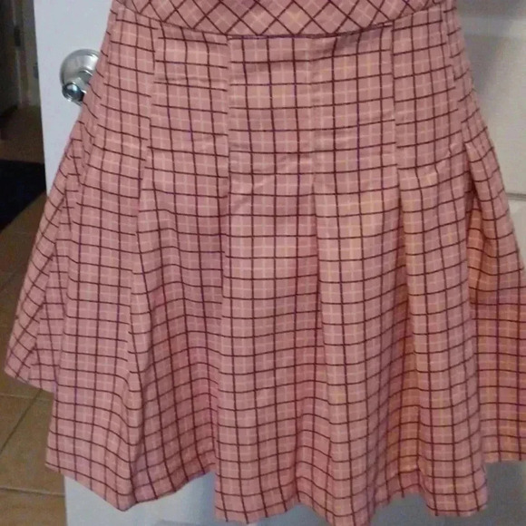 🍭🐾New mini pleated skirt🎉 - Picture 3 of 11